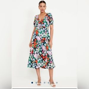 Old Navy Petite Large Puff-Sleeve Midi Swing Dress